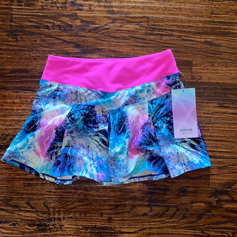 Ivviva size 14 Skirt